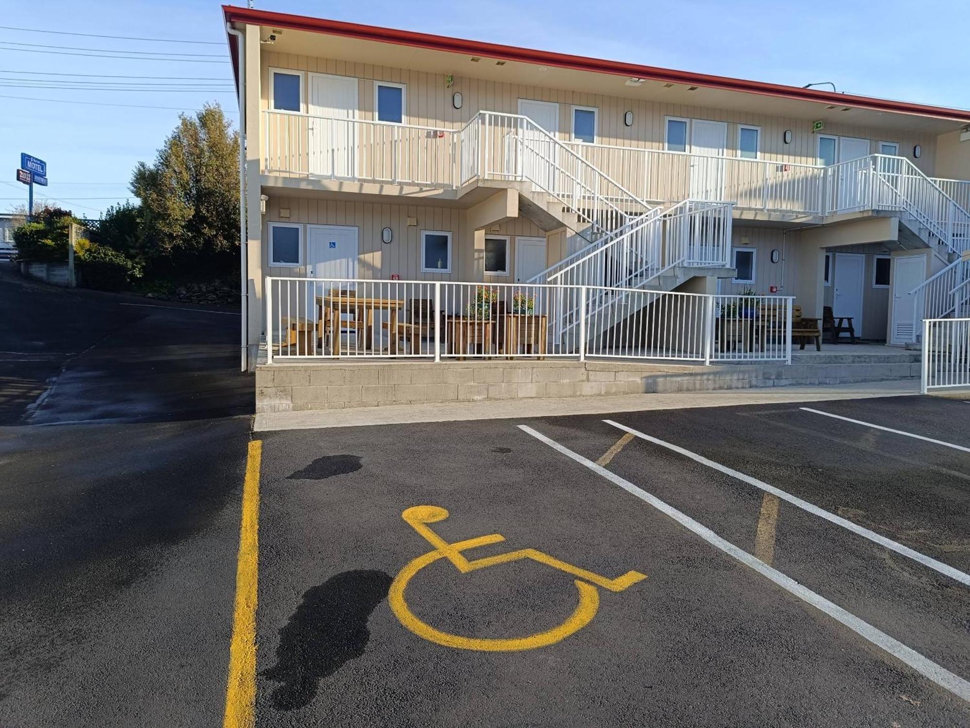 Bayfield Motel And Apartment 더니든 외부 사진
